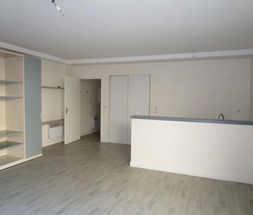 RUE DE VESLE, Reims - Photo 1