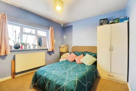 4 bedroom house to rent - Photo 2