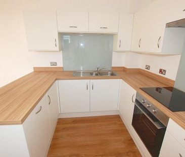 2 bedroom apartment to rent - Photo 3