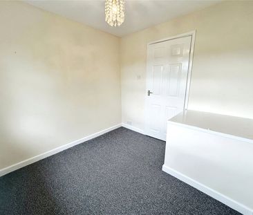 Copthorne Gardens, Bradley, Huddersfield - Photo 2