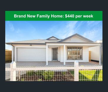 🏡 Brand New 4-Bedroom House in Eynesbury - Photo 4