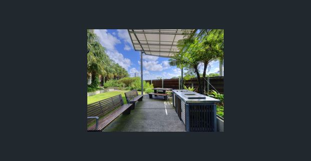 Picturesque location offering executive Living - Photo 1