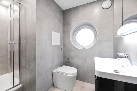 3 bedroom flat to rent - Photo 5