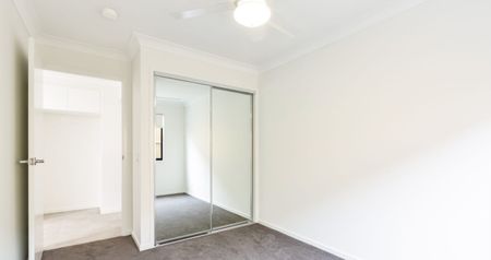 1/73 East Beaumont Road, Park Ridge QLD 4125 - House For Rent | Domain - Photo 4
