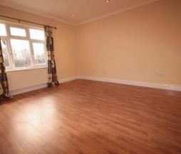 5 bedroom detached house to rent - Photo 5