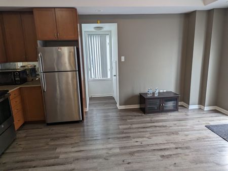 For Lease - 2891 Rio Court Unit# 33, Mississauga, Ontario - Photo 5