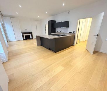 Appartement Lyon - 2 pièce(s) - 67.01 m2 - Photo 3