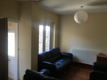 Student Properties to Let - Photo 3