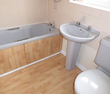 2 bedroom house to rent Norfolk Place, Boston, PE21 - Photo 1
