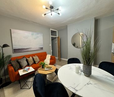 3 Bed Maisonette, Furness Road, NW10 - Photo 2