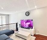 ELEGANT 2+DEN CONDO-TOWNHOUSE WITH BEAUTIFUL FINISHES - Photo 3