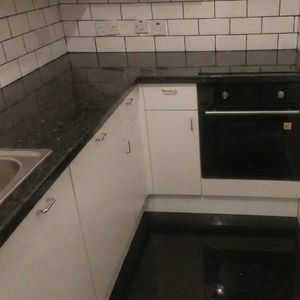 Room in a Shared Flat, Station Road, NW10 - Photo 2