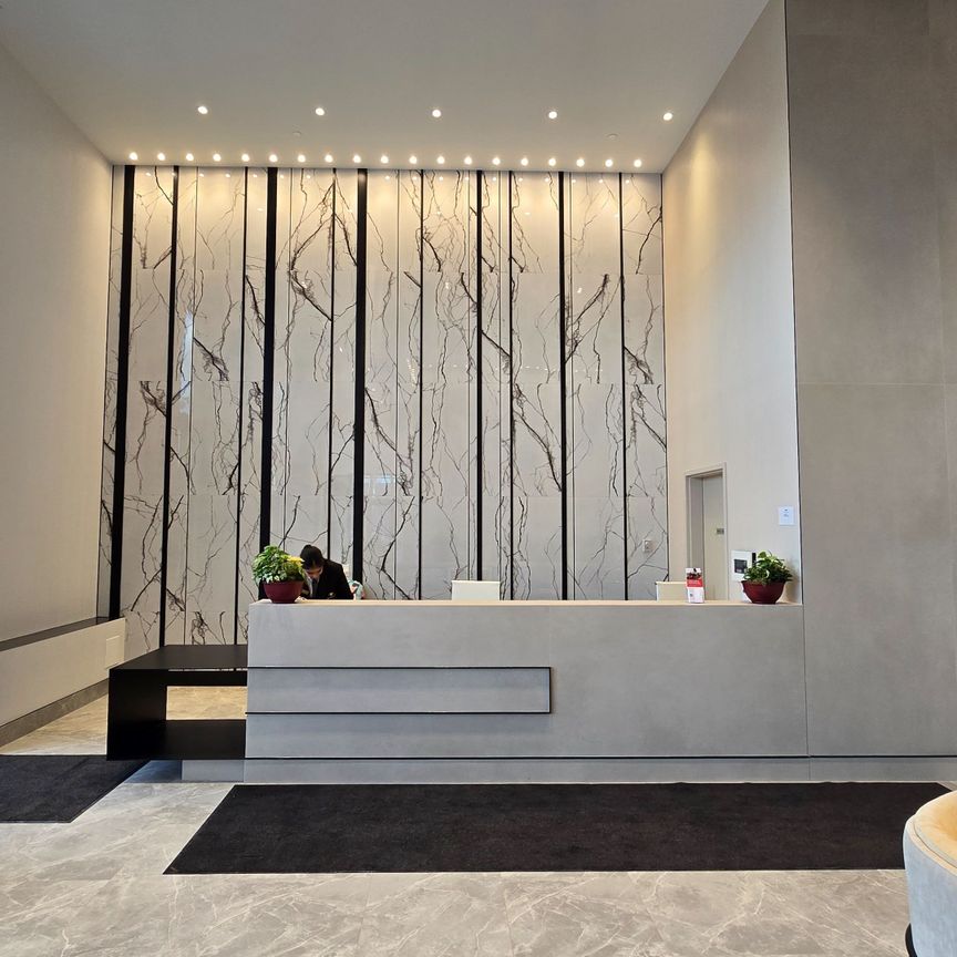 For Lease - 260 Malta Avenue Unit# 507, Brampton, Ontario - Photo 1