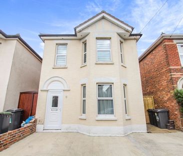 Charminster, Student House - Photo 3