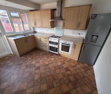 3 bedroom house to rent - Photo 6