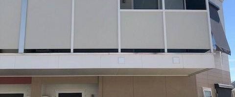 MODERN TOWNHOUSE IN ELMWOOD ESTATE! - Photo 1