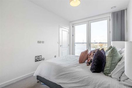 3 bedroom flat to rent - Photo 2