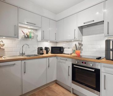 1 bedroom flat to rent - Photo 4