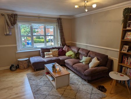 2 Bed Flat, Little Parkfield Road, L17 - Photo 3