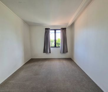 Coastal Living & Sea Views - Photo 3