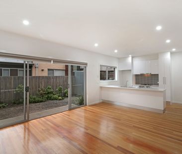 The pick of Pascoe Vale! - Photo 4