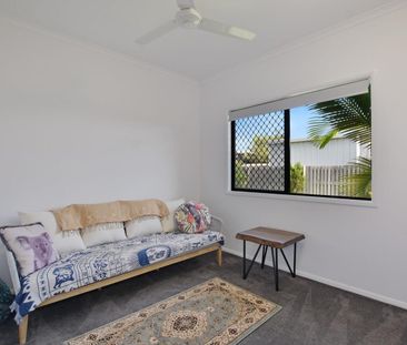 Ideal Family Living - Photo 3