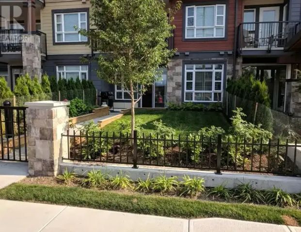 101 22562 121 AVE | 101 22562 121 AVE, Maple Ridge - Photo 1