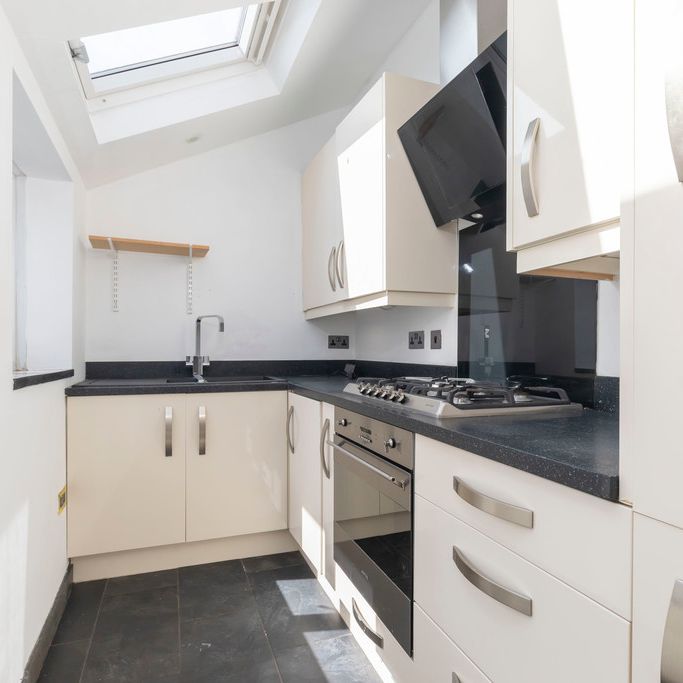 Northfield Terrace, Cheltenham GL50 4JJ - Photo 1