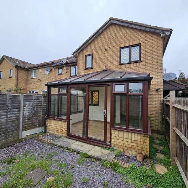 Dexter Close, Barton Hills, LU3 - Photo 1