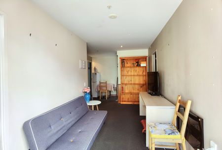 Great location apartments! - Photo 2