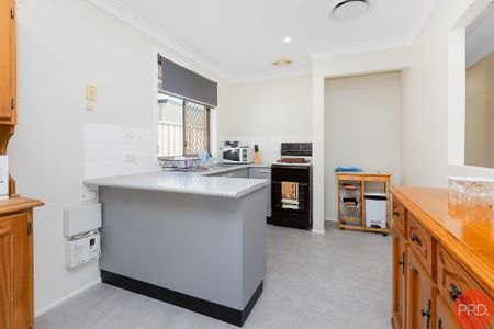 9 Bottlebrush Close, Metford NSW 2323 - House For Rent | Domain - Photo 3