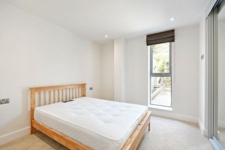 3 bedroom apartment to rent - Photo 2