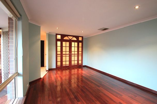 6 Bamkin Court, - Photo 1