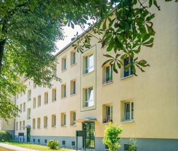 Ruhig gelegene 3-Raum-Wohnung in gepflegter Wohnlage - Foto 1