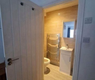 Room in a Shared House, Indigo Mews - Ashton, E14 - Photo 5