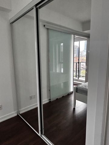 For Lease - 297 College Street Unit# 607, Toronto, Ontario - Photo 4