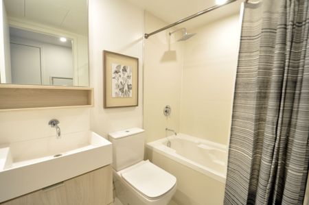 For Lease - 8 Hillsdale Avenue Unit# 622, Toronto, Ontario - Photo 5