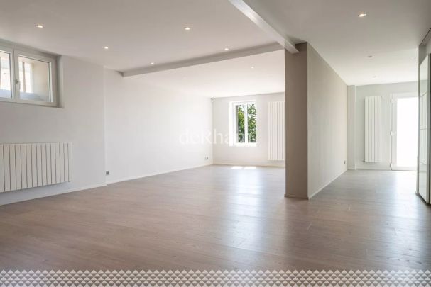 Villa individuelle entièrement rénovée, avec vue imprenable! - Photo 1