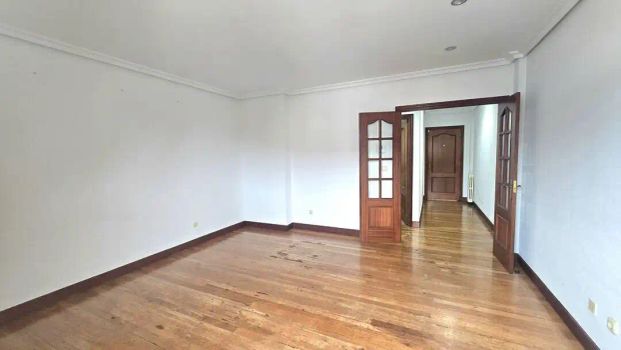 Piso de alquiler en Gros - Photo 1