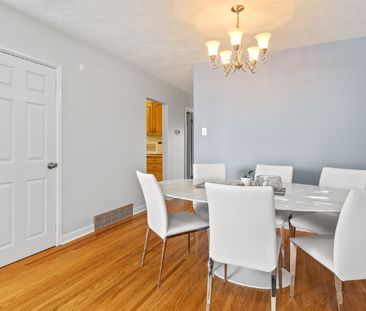 1263 Cobden Road - Photo 3