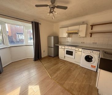 Templar Court, Southampton - Photo 5