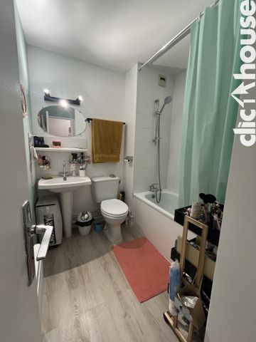 A LOUER COURSEULLES S/ MER Studio - Résidence Les Manoirs - Photo 4