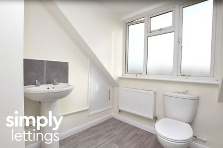 2 Bed property for rent - Photo 3
