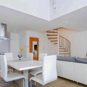 2Bedrooms, 1Bathrooms - Photo 1