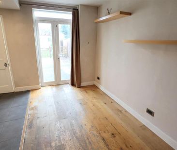 2 bedroom terraced house to rent - Photo 6