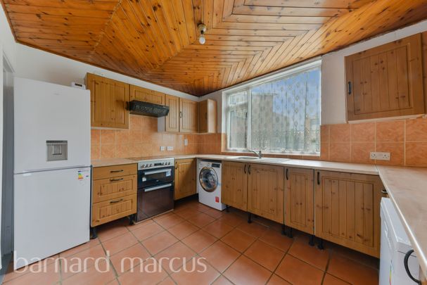 Clarence Crescent, London - Photo 1