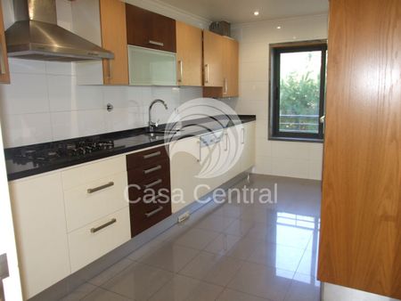 Apartamento T4 em Lisboa - Photo 3