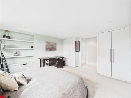 5 bedroom house to rent - Photo 2