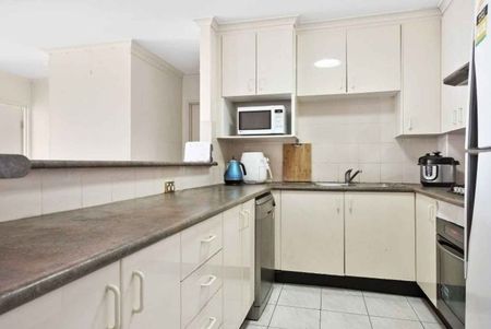 96/107 Pacific Hwy Hornsby - Photo 4