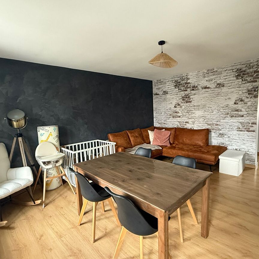 Location appartement 3 pièces, 70.00m², Watten - Photo 1